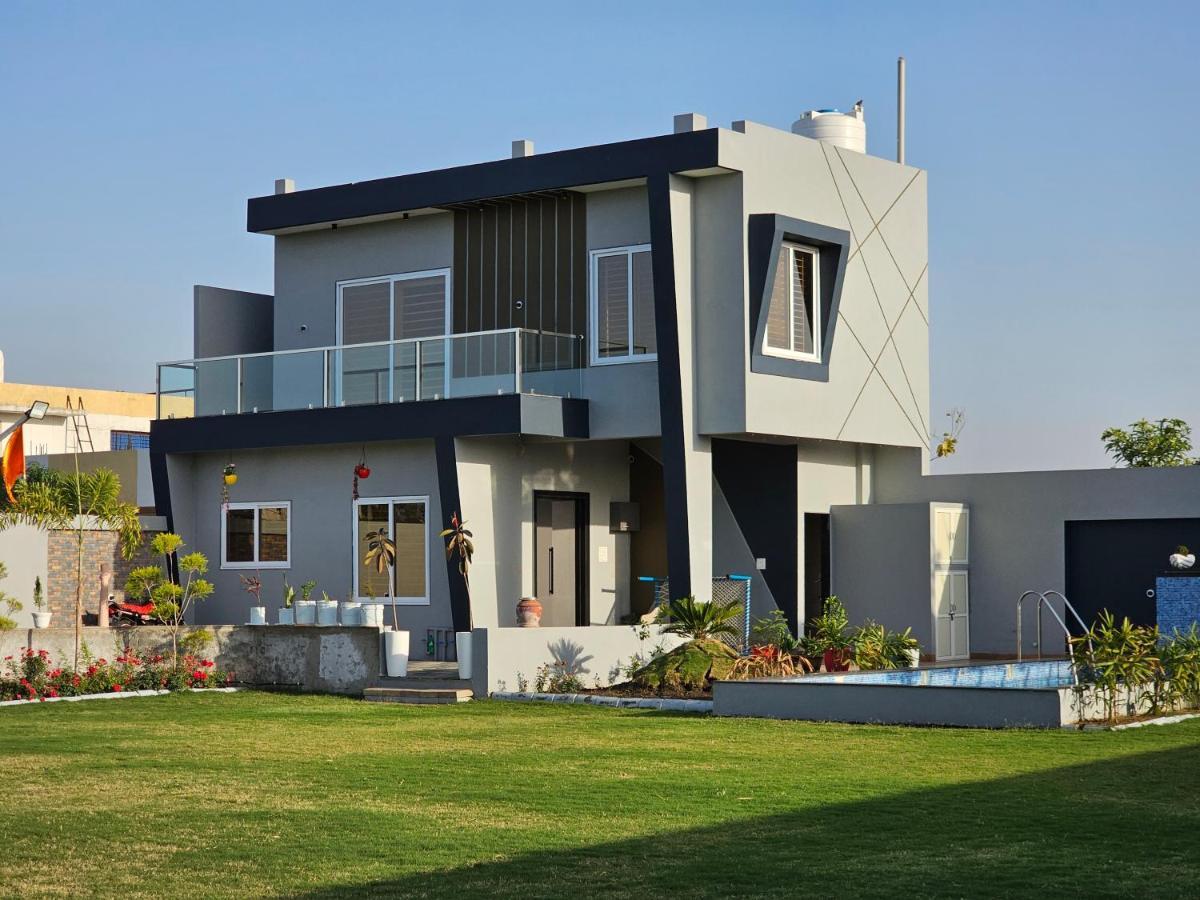 Shree Ambe Farmhouse Villa Ujjain Exterior foto